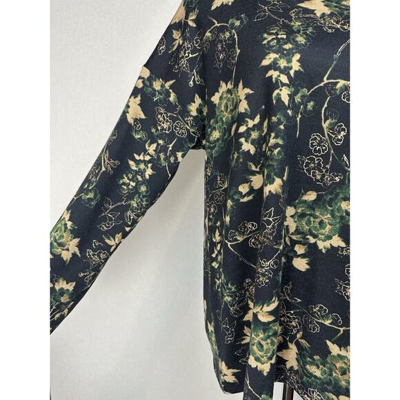 Cato Est. 1946 Women’s Sz M Top Pullover Long Sleeve Gold Threads Fall Winter - Picture 3 of 13